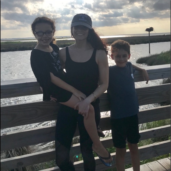 Meet the Posher - Picture 6 of 8